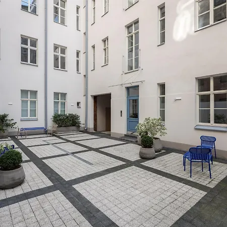 Tasteful 1bd Centre Lejlighed *