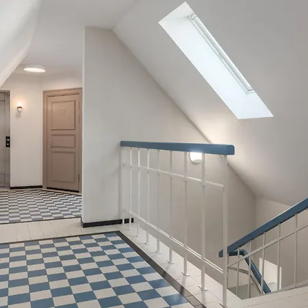 Tasteful 1bd Centre Lejlighed