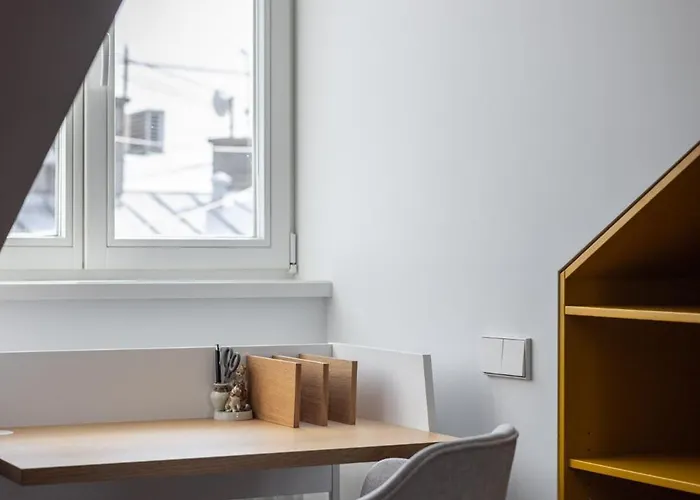 Tasteful 1bd Centre *